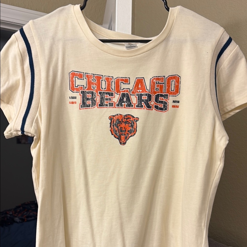Chicago Bears Cream T-Shirt